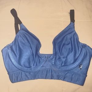 GA Underwire sports bra